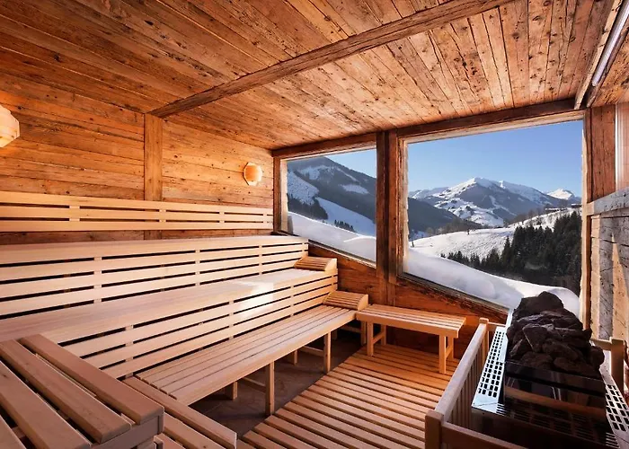 Art & Ski-in Hinterhag Hotel 4*