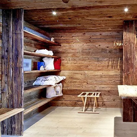 Art & Ski-in Hinterhag Hotel