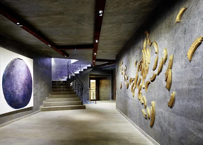 Art & Ski-in Hinterhag 4*