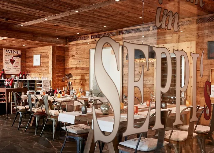 Art & Ski-in Hinterhag 4*